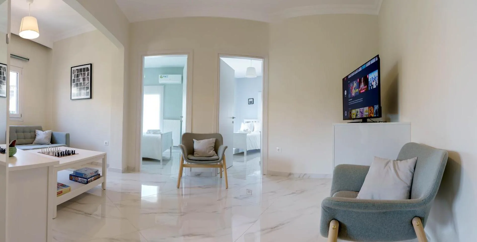 White Luxury Apartment Thessaloniki