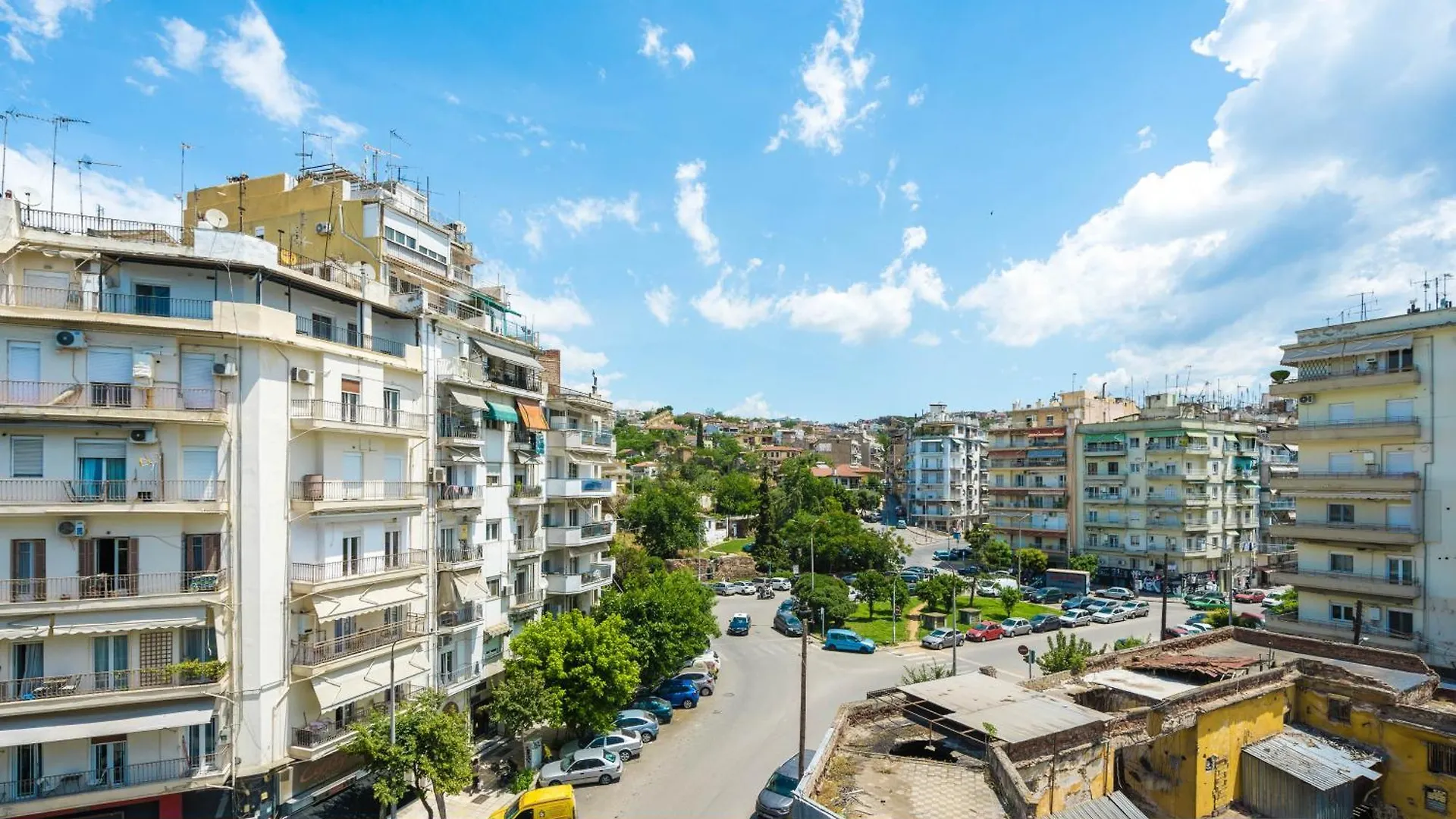 White Luxury Apartment Thessaloniki 0*,